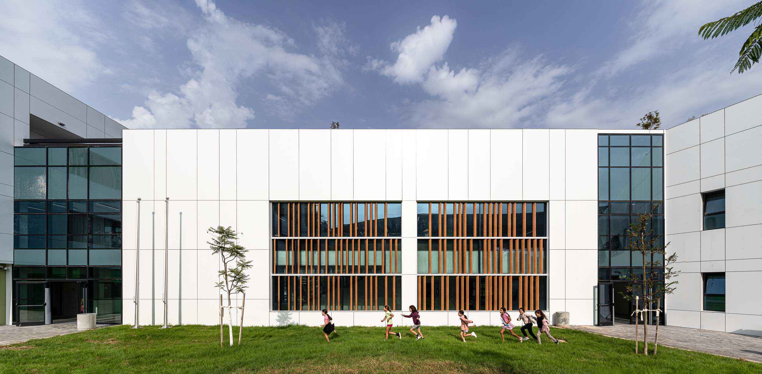 Glil Yam elementary school