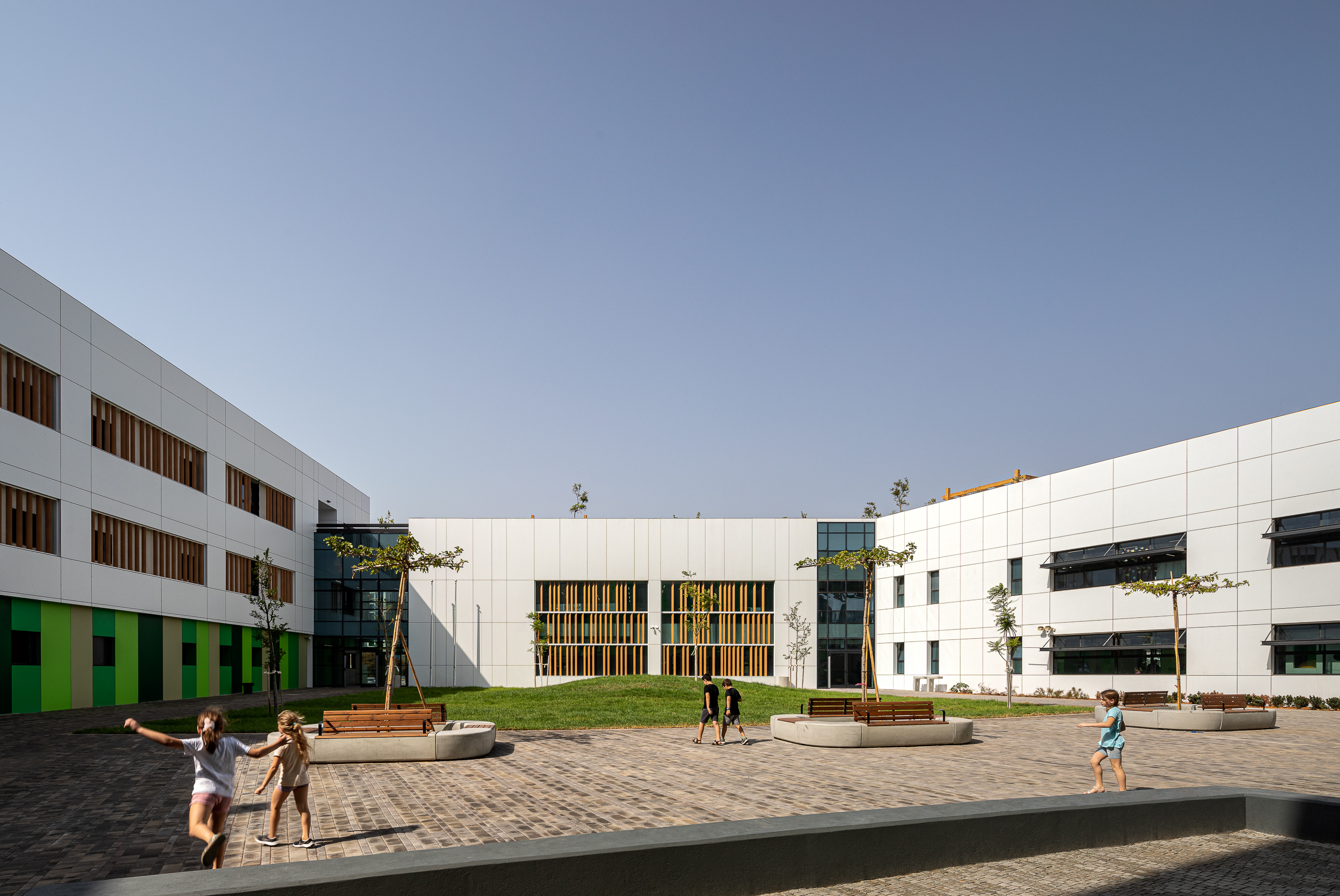 Glil Yam elementary school