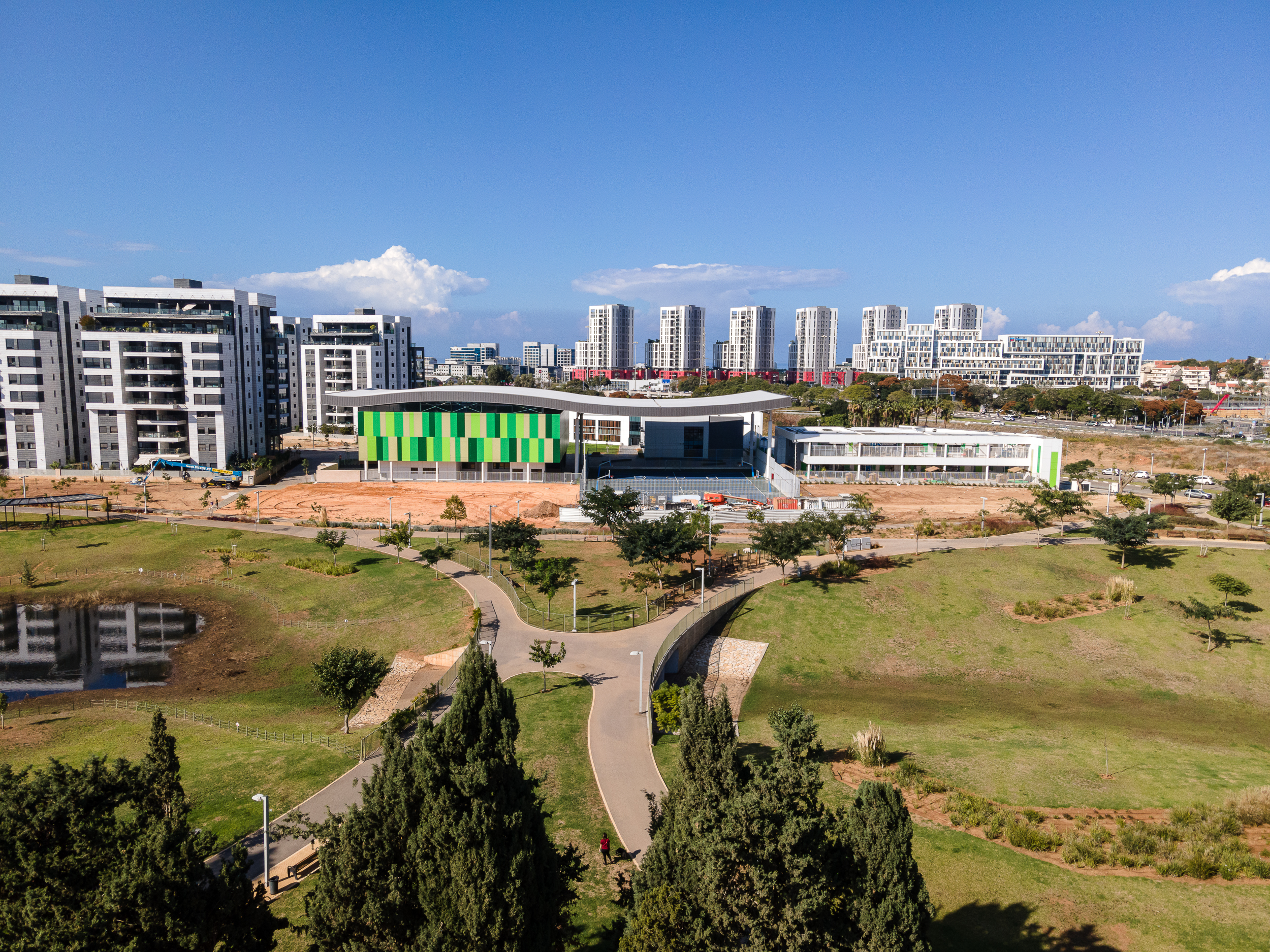 Glil Yam elementary school