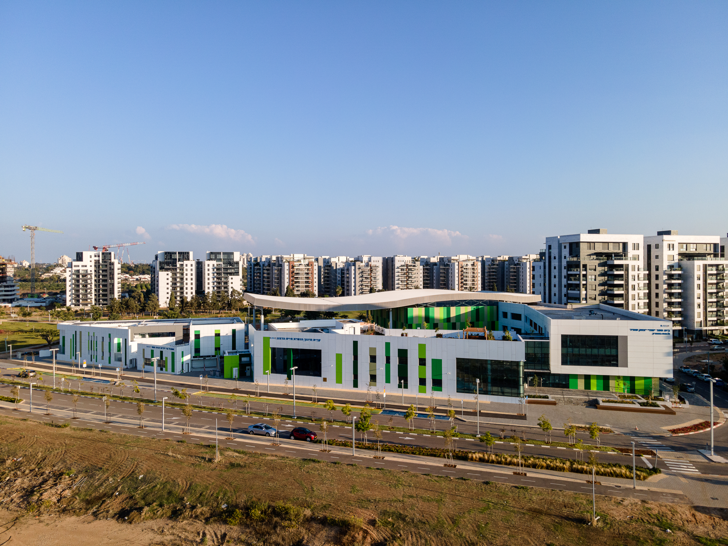 Glil Yam elementary school