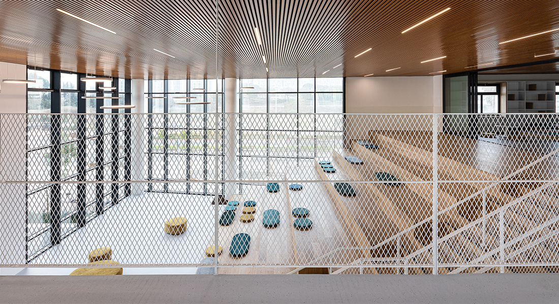 Herzelia- Izhak Shamir Elementary School