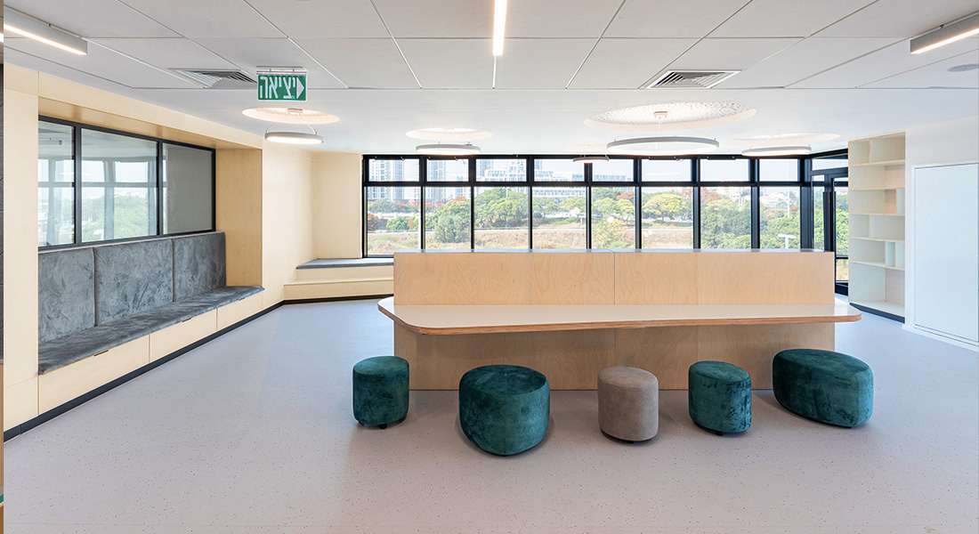 Herzelia- Izhak Shamir Elementary School